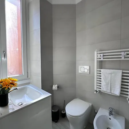 Centro Citta' Softrooms-metro' A 1 Metro